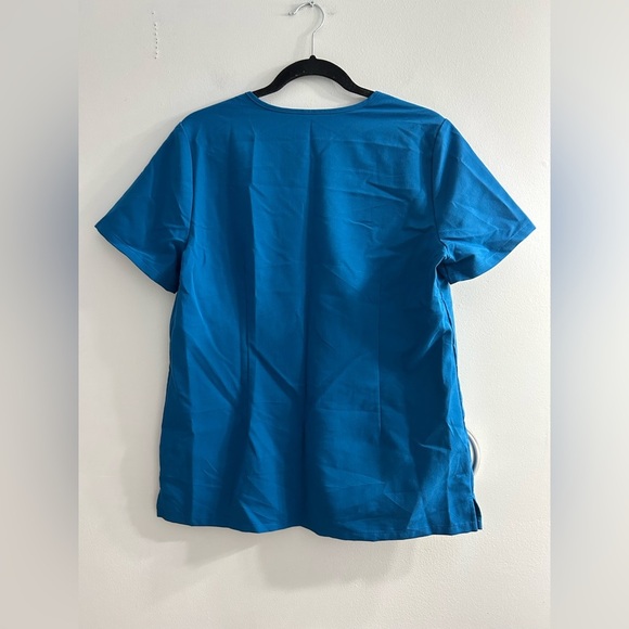 Figs limited edition alps blue casma scrub top - Picture 5 of 5